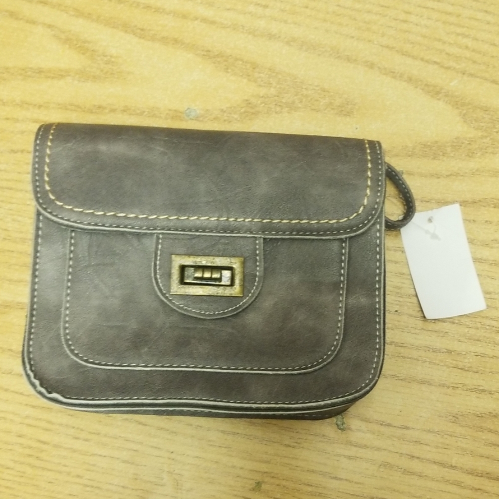 Gray and cream crossbody